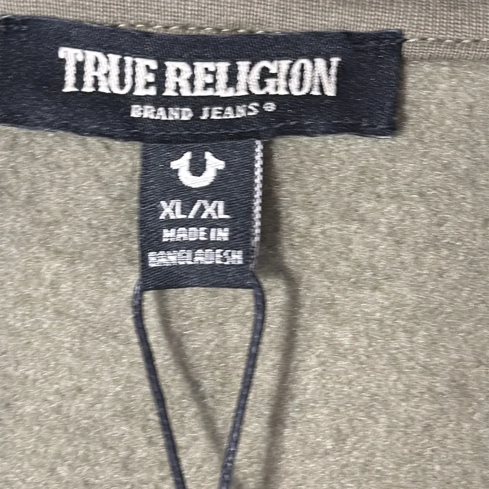 True‎ Religion Sweatshirt Green  Quarter Zip in Size XL  NWT